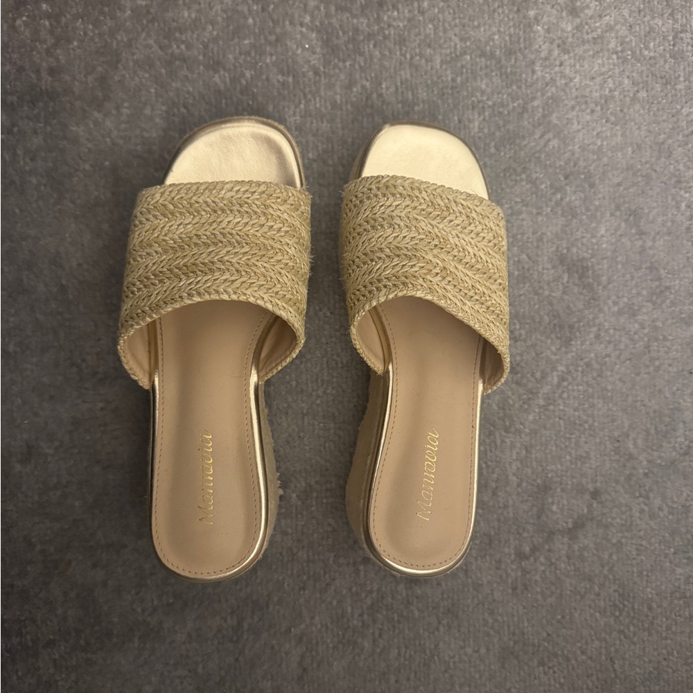 Women's Beige Woven Sandals